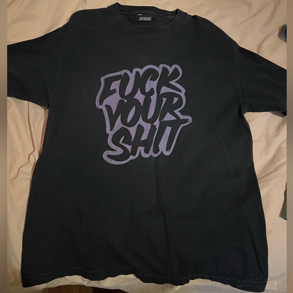 Large T shirt